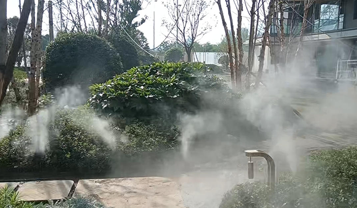 浐灞 招商揽月书华小区喷雾造景